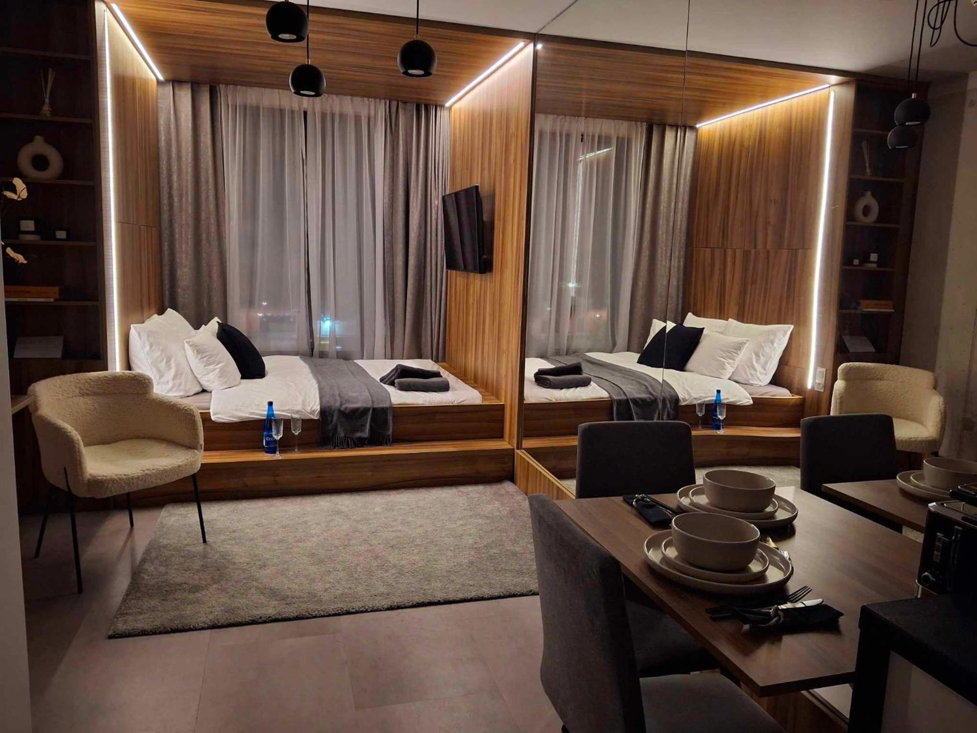 Apartment Wroc'love By Me &301 Legnicka & Self Check-in 24h & Lift & Air Conditioning *